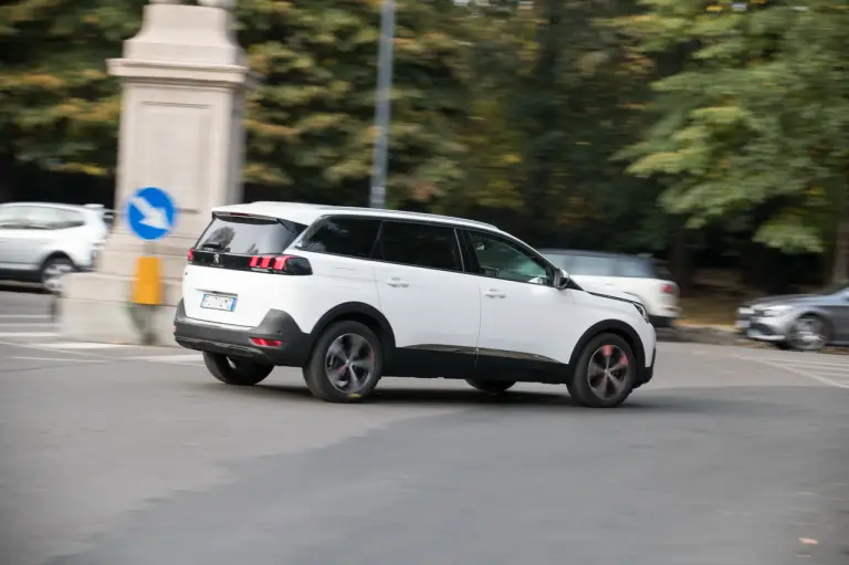 Peugeot 5008 - Prova su strada 2017 - 40