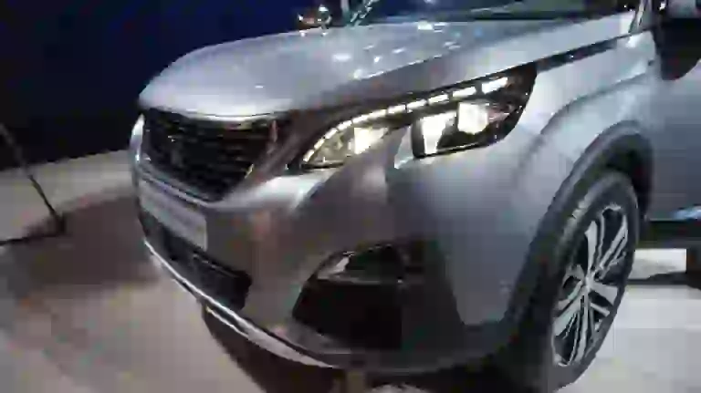 Peugeot 5008 - Salone di Parigi 2016 - 8