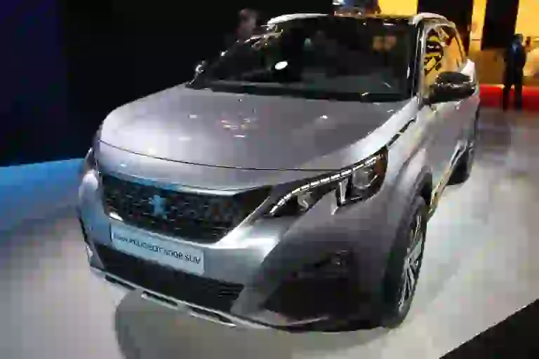 Peugeot 5008 - Salone di Parigi 2016 - 26