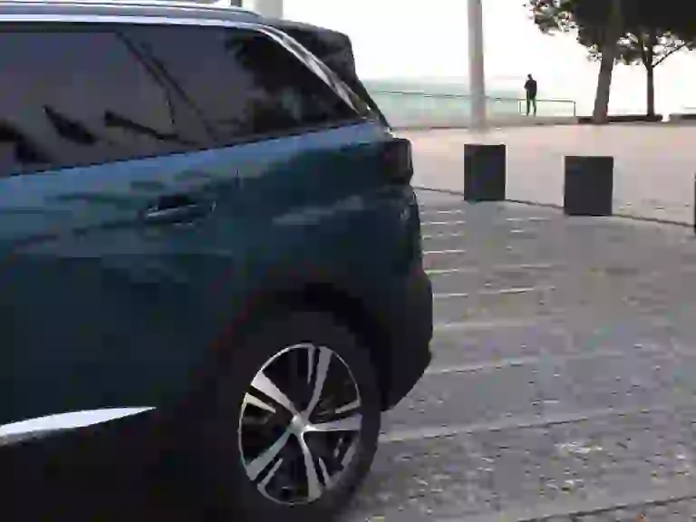 Peugeot 5008 - Test drive in anteprima - 26