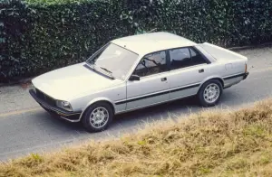 Peugeot 505 Turbodiesel da rally - foto storiche  - 4