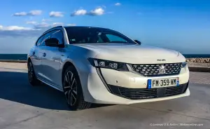 Peugeot 508 Hybrid e 3008 Hybrid4 - La Gamma Elettrificata del Leone - 3