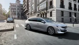 Peugeot 508 PureTech 130 EAT8