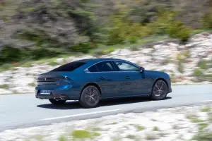 Peugeot 508 PureTech 130 EAT8