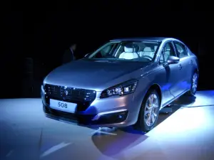 Peugeot 508 restyling presentazione Londra