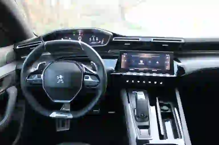 Peugeot 508 SW 180 Blue HDI GT Line - Prova su Strada - 14