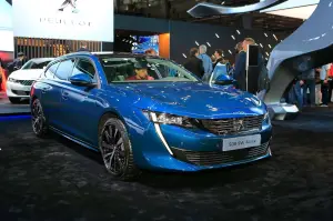 Peugeot 508 SW - Salone di Parigi 2018 - 12