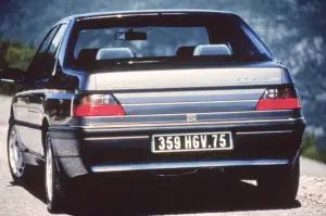 Peugeot 605 SV 24 - foto - 11