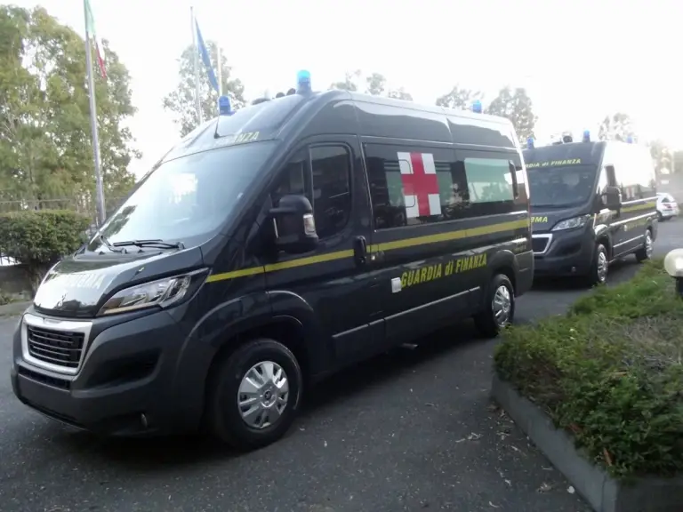 Peugeot Boxer - Ambulanza GdF Expo 2015 - 3