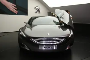 Peugeot Concept HX1 - Salone di Francoforte 2011