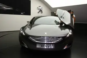 Peugeot Concept HX1 - Salone di Francoforte 2011