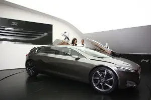 Peugeot Concept HX1 - Salone di Francoforte 2011