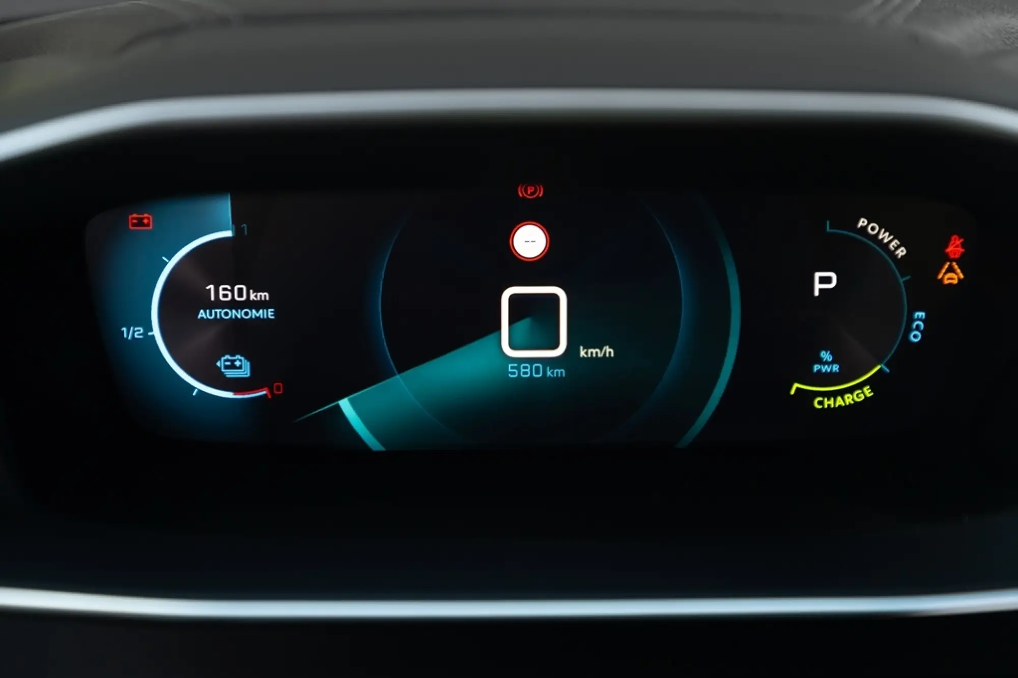 Peugeot e-2008 - Passo del Sempione - 11