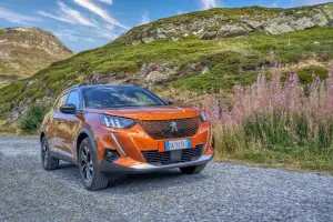 Peugeot e-2008 - Passo del Sempione