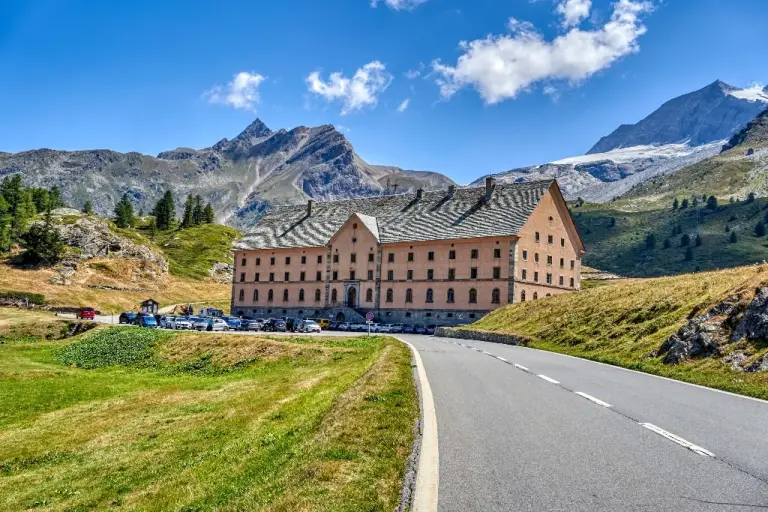 Peugeot e-2008 - Passo del Sempione - 2