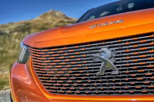 Peugeot e-2008 - Passo del Sempione