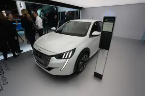 Peugeot e-208 Allure - Salone di Ginevra 2019