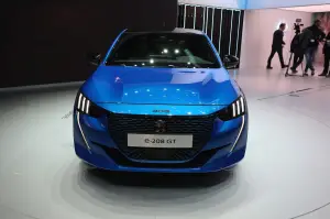 Peugeot e-208 GT - Salone di Ginevra 2019 - 14