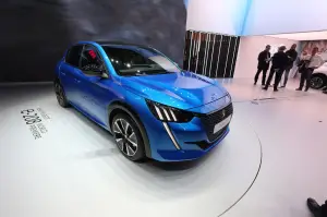 Peugeot e-208 GT - Salone di Ginevra 2019 - 5