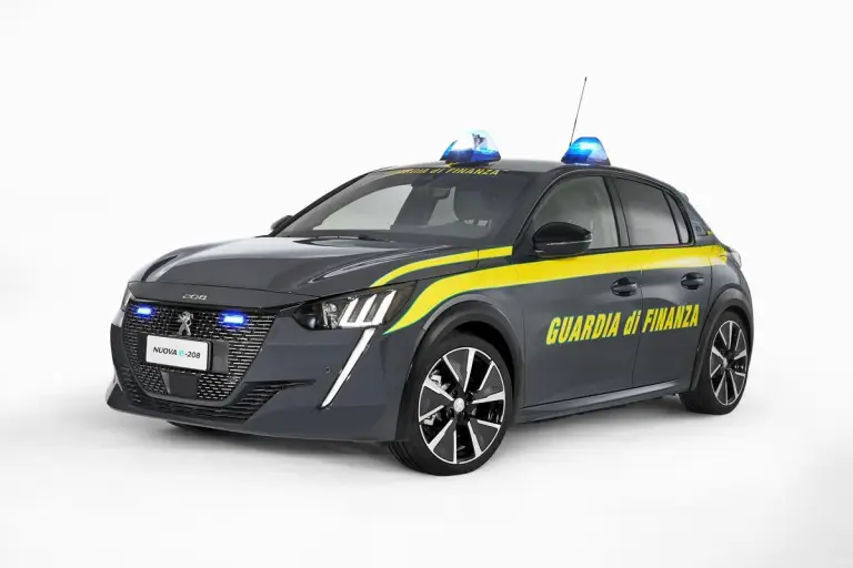 Peugeot e-208 - Guardia di Finanza - 11