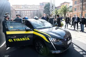 Peugeot e-208 - Guardia di Finanza - 18