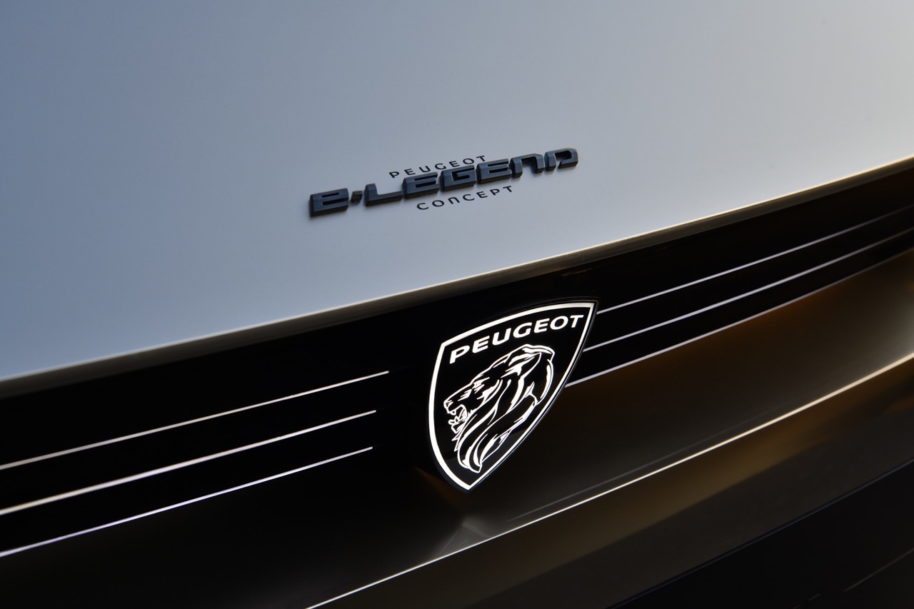 Peugeot e-Legend Concept - Foto ufficiali