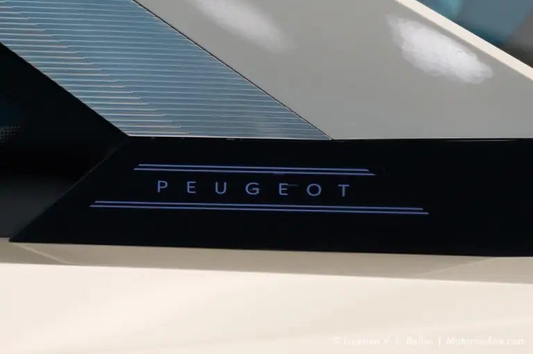 Peugeot e-Legend concept - Salone di Parigi 2018 - 9