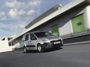 Peugeot Expert e Partner 2012 - 17