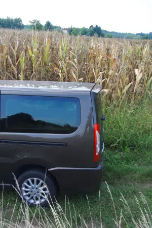 Peugeot Expert Tepee - Prova su strada 2015
