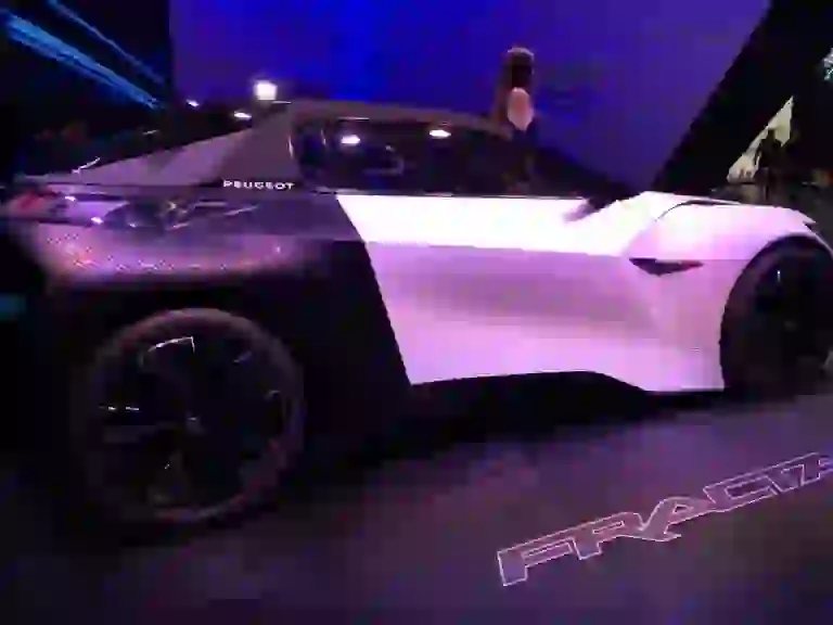 Peugeot Fractal concept - Salone di Francoforte 2015 - 4