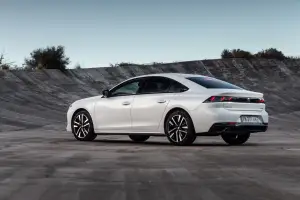 Peugeot  - Gamma elettrificata 2020 - 1