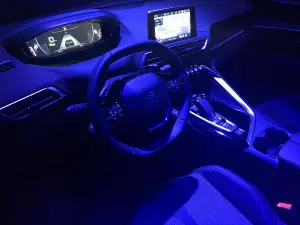 Peugeot i-cockpit MY2016