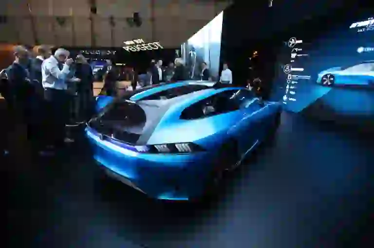 Peugeot Instinct Concept - Salone di Ginevra 2017 - 7