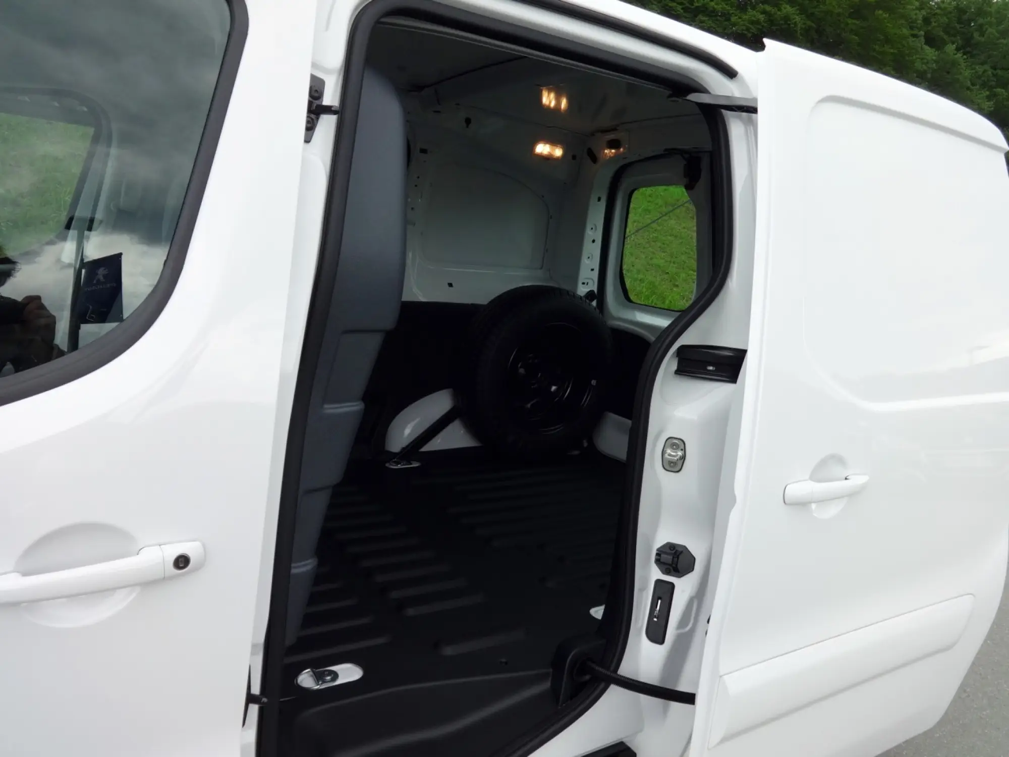 Peugeot Partner MY 2015 - Primo Contatto - 14