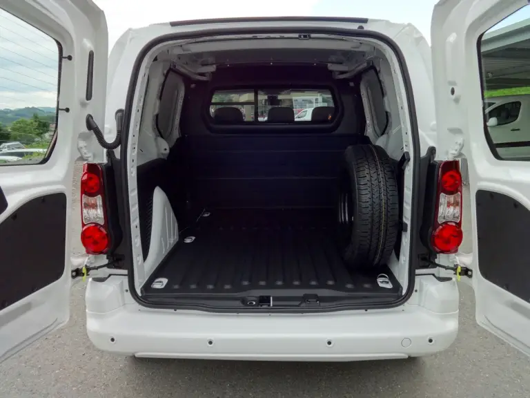 Peugeot Partner MY 2015 - Primo Contatto - 16