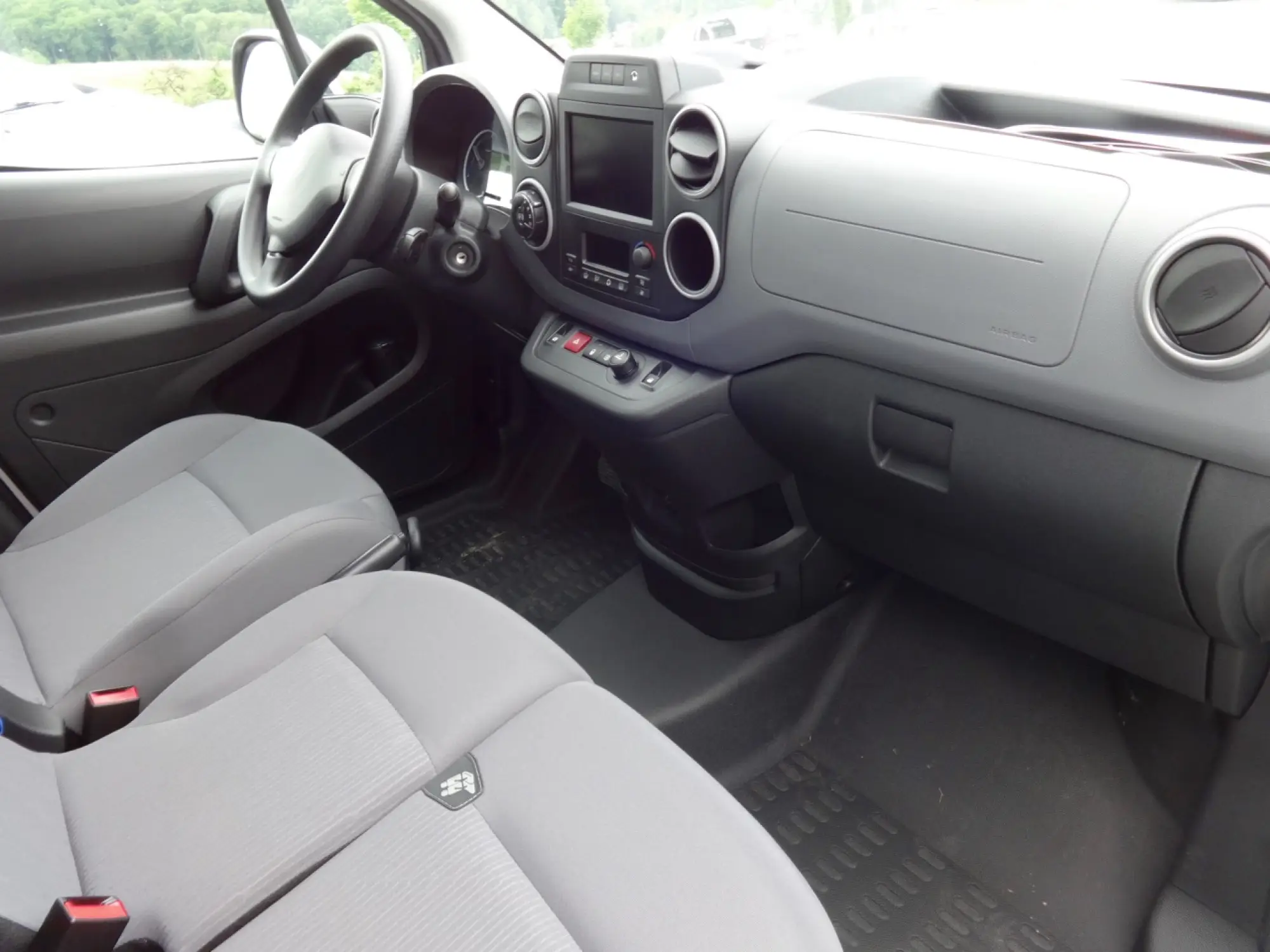 Peugeot Partner MY 2015 - Primo Contatto - 18