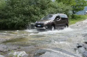 Peugeot Partner Tepee 4x4 Dangel - Prova su strada