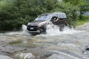 Peugeot Partner Tepee 4x4 Dangel - Prova su strada