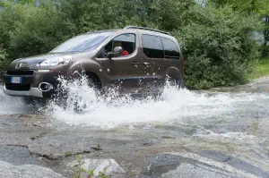 Peugeot Partner Tepee 4x4 Dangel - Prova su strada