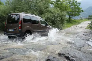 Peugeot Partner Tepee 4x4 Dangel - Prova su strada