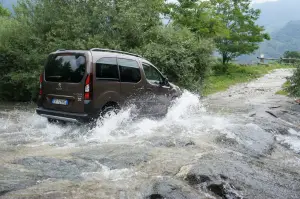 Peugeot Partner Tepee 4x4 Dangel - Prova su strada