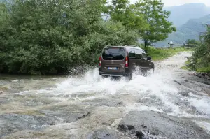 Peugeot Partner Tepee 4x4 Dangel - Prova su strada