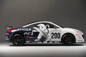 Peugeot RCZ alla 24 Ore del Nurburgring