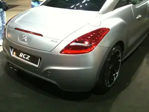 Peugeot RCZ Asphalt - Milano Fashion Week 2011 - 5