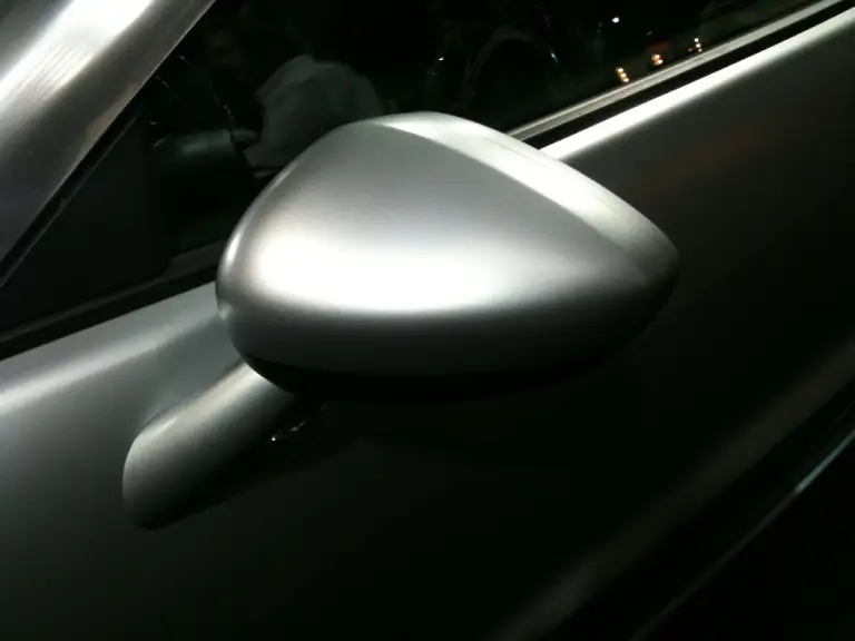 Peugeot RCZ Asphalt - Milano Fashion Week 2011 - 14