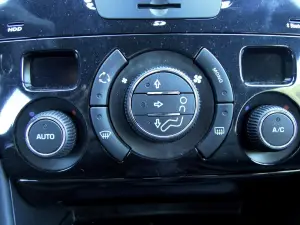 Peugeot RCZ infotainment - Recensione - 3