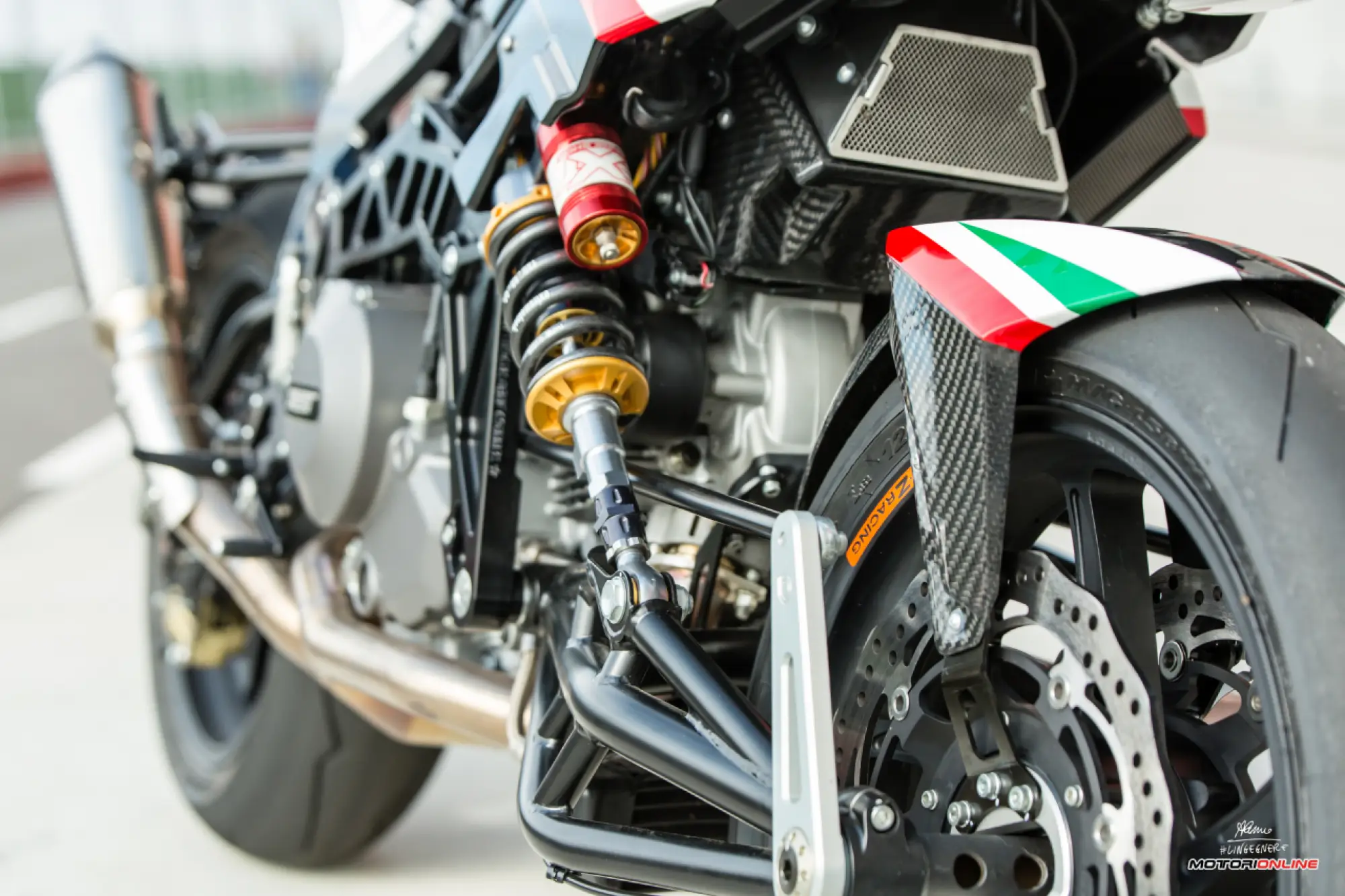 Peugeot RCZ R Bimota Special Edition PB 104 - test in pista - 10