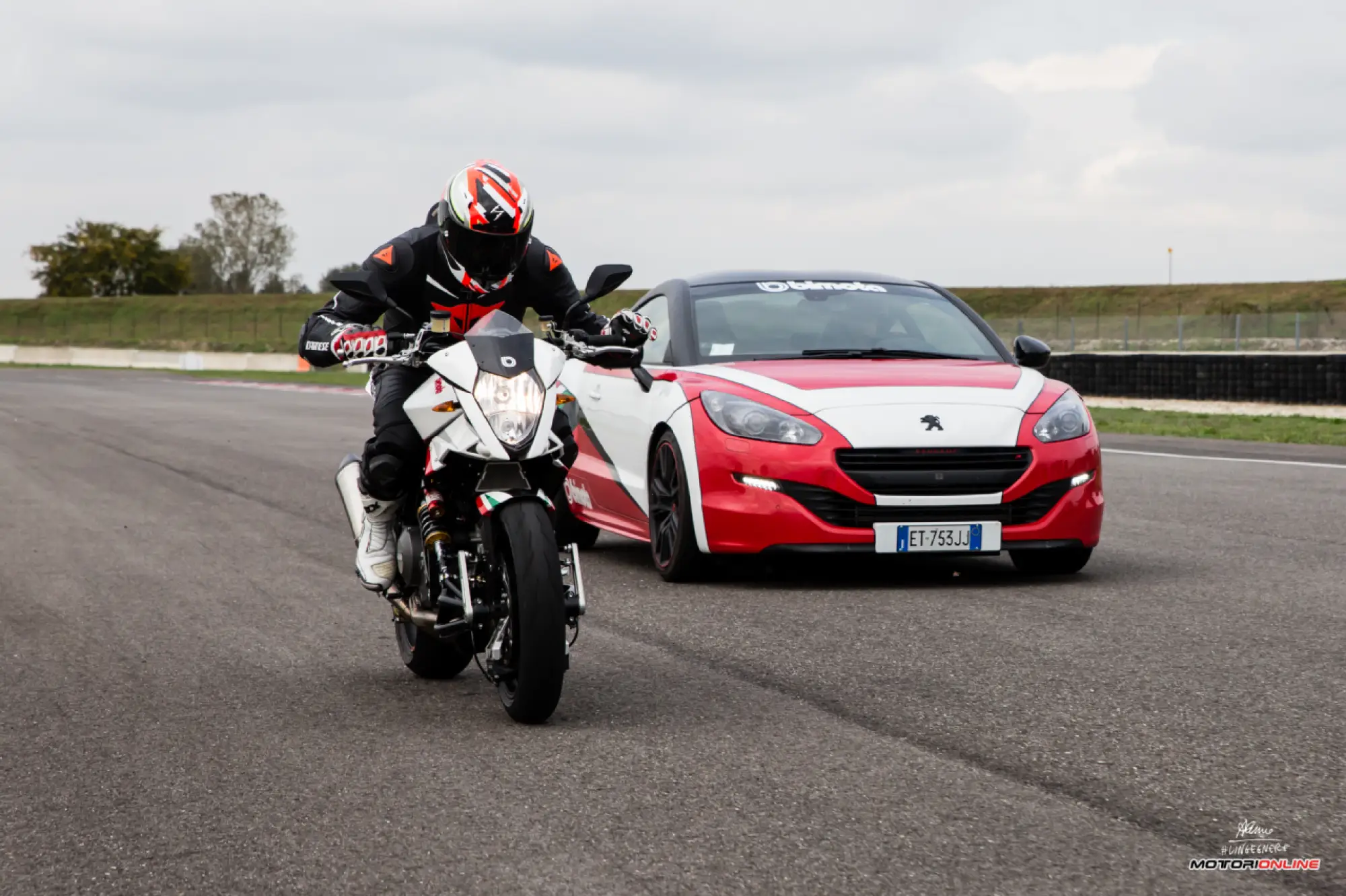 Peugeot RCZ R Bimota Special Edition PB 104 - test in pista - 27