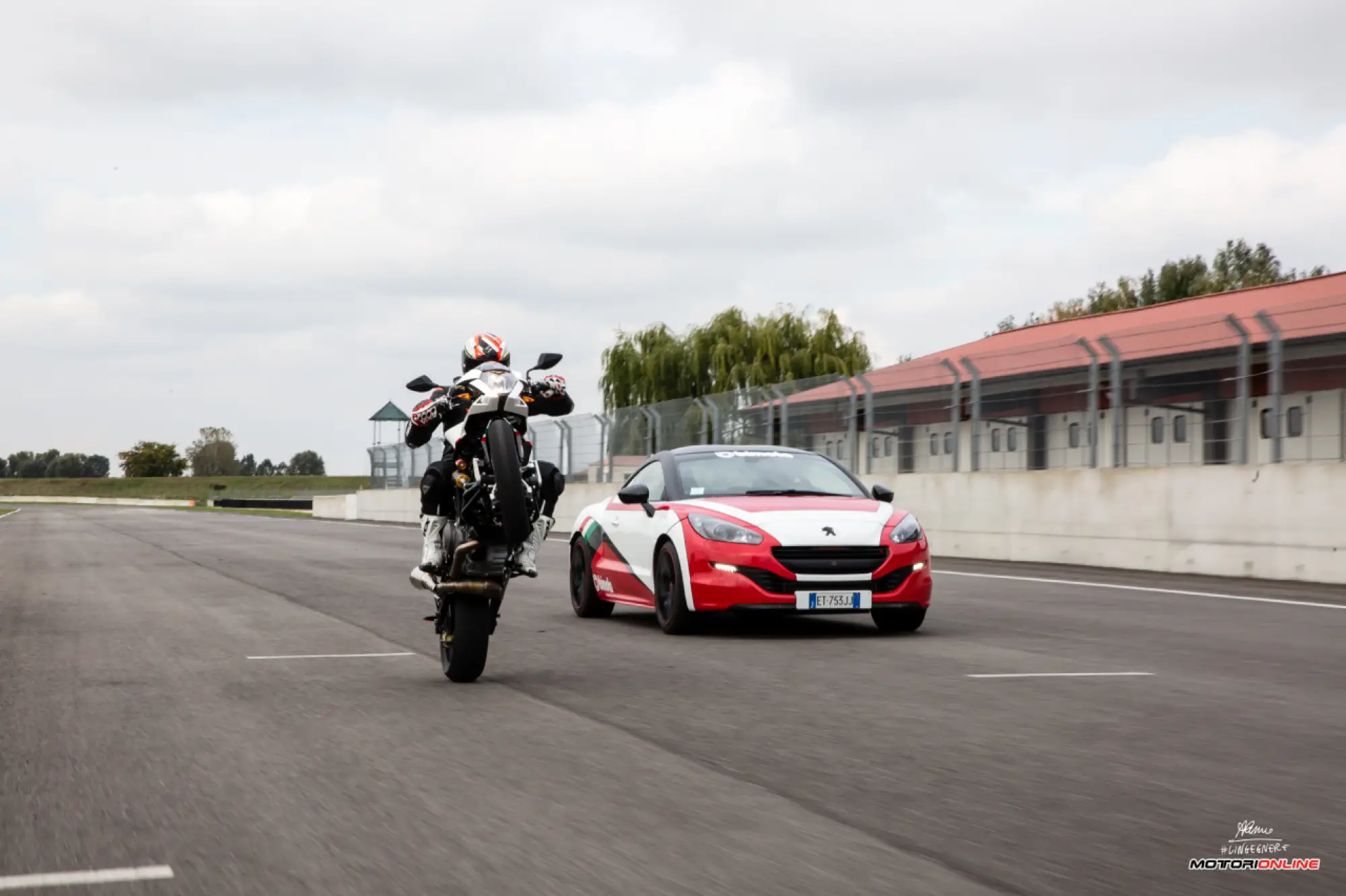 Peugeot RCZ R Bimota Special Edition PB 104 - test in pista - 54