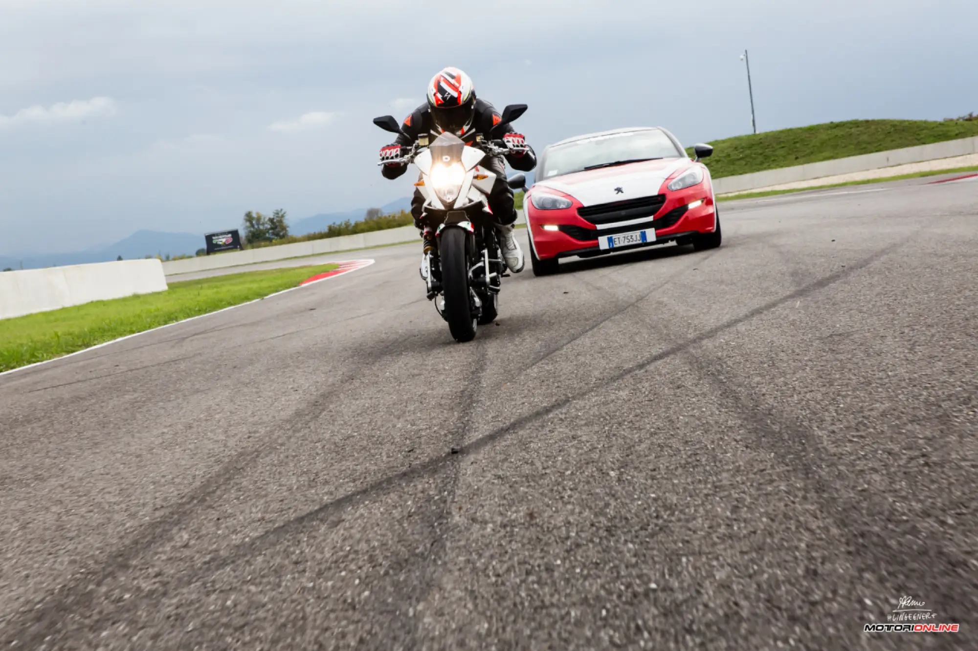 Peugeot RCZ R Bimota Special Edition PB 104 - test in pista - 65